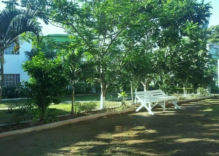 Mom's Village Runaway Bay